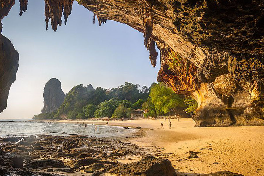 Phra-Nang-Beach-Cave