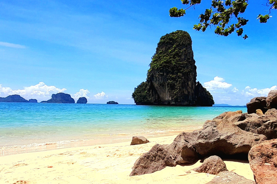Phra-Nang-Beach2